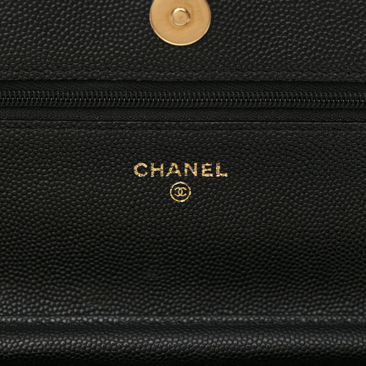 Caviar Quilted Crystal Enamel CC Wallet On Chain WOC Black