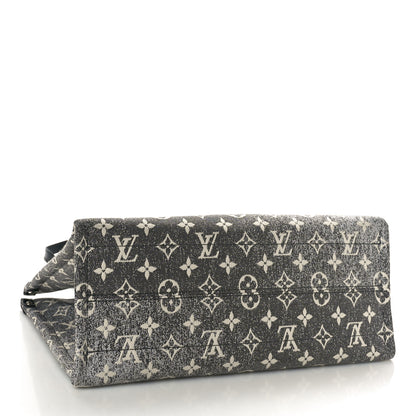 Louis Vuitton Monogram Jacquard Denim Onthego MM Black 4 of 9