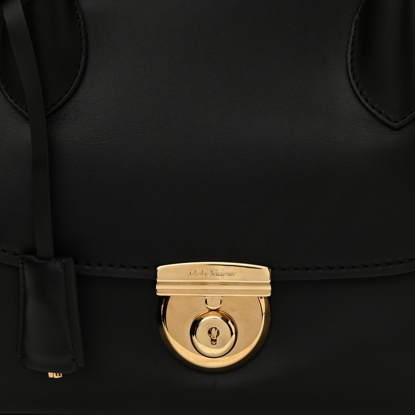 Calfskin Fiamma Bag Black