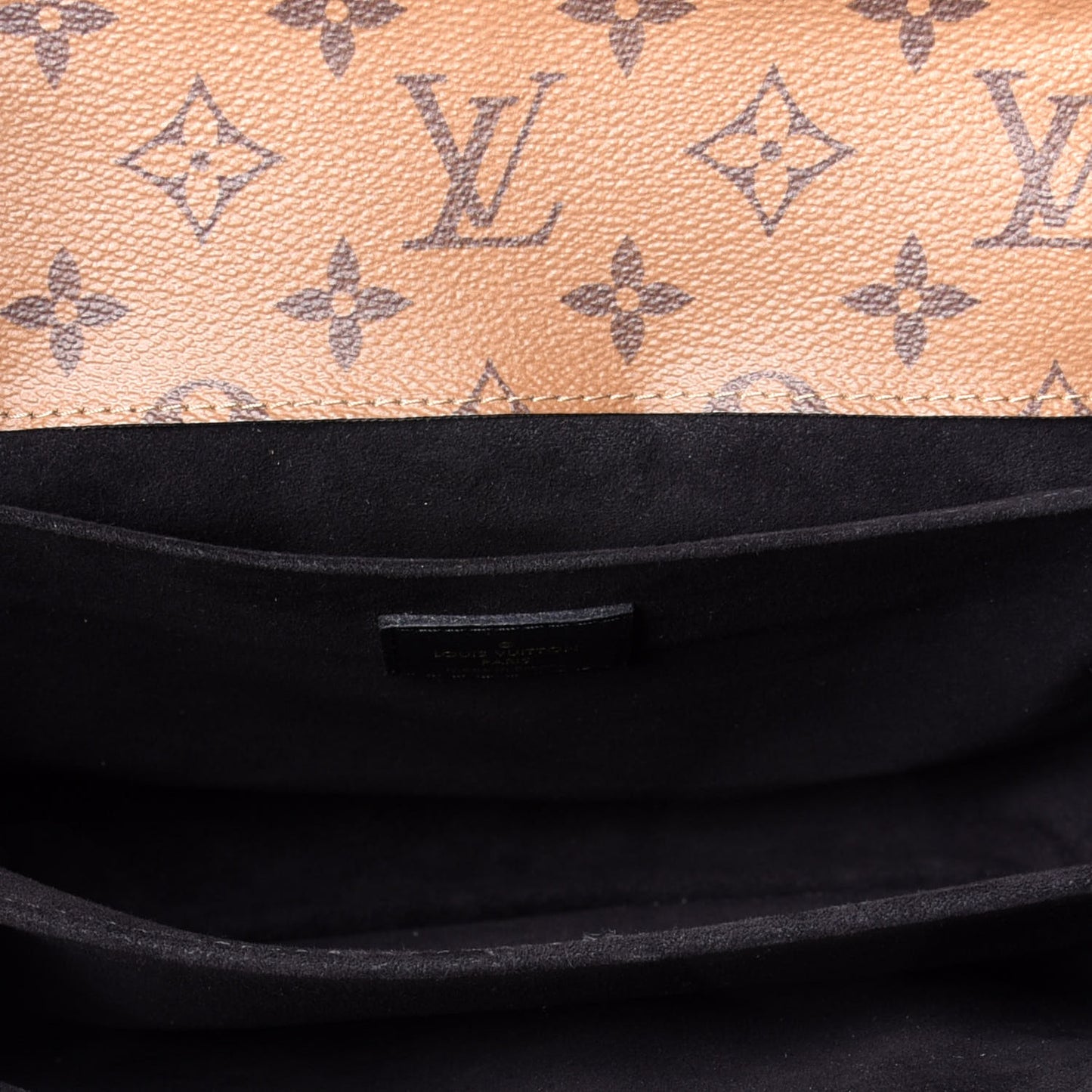 Reverse Monogram Pochette Metis