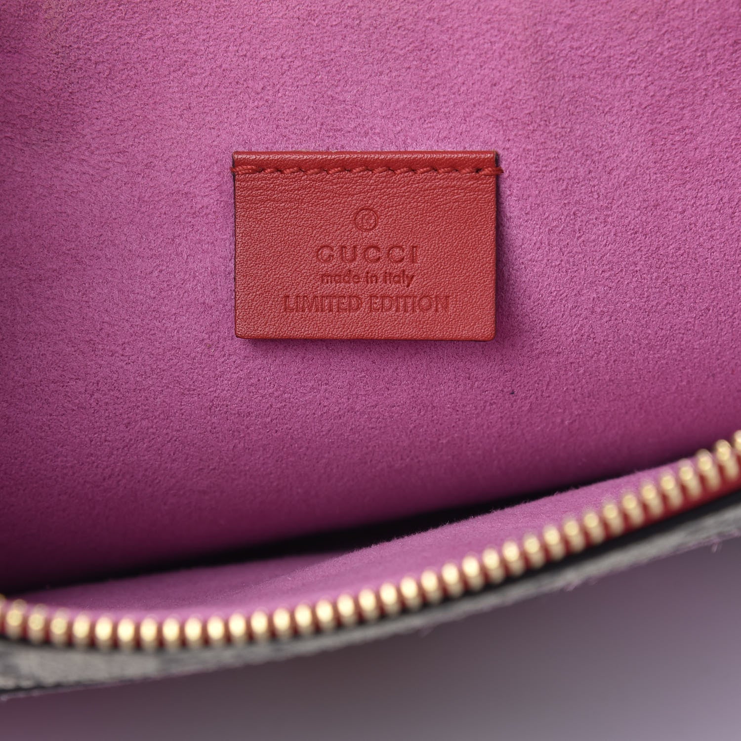 Gucci GG Supreme Monogram Bosco Patch Zip Pouch Beige Malva Hibiscus Red 6 of 11