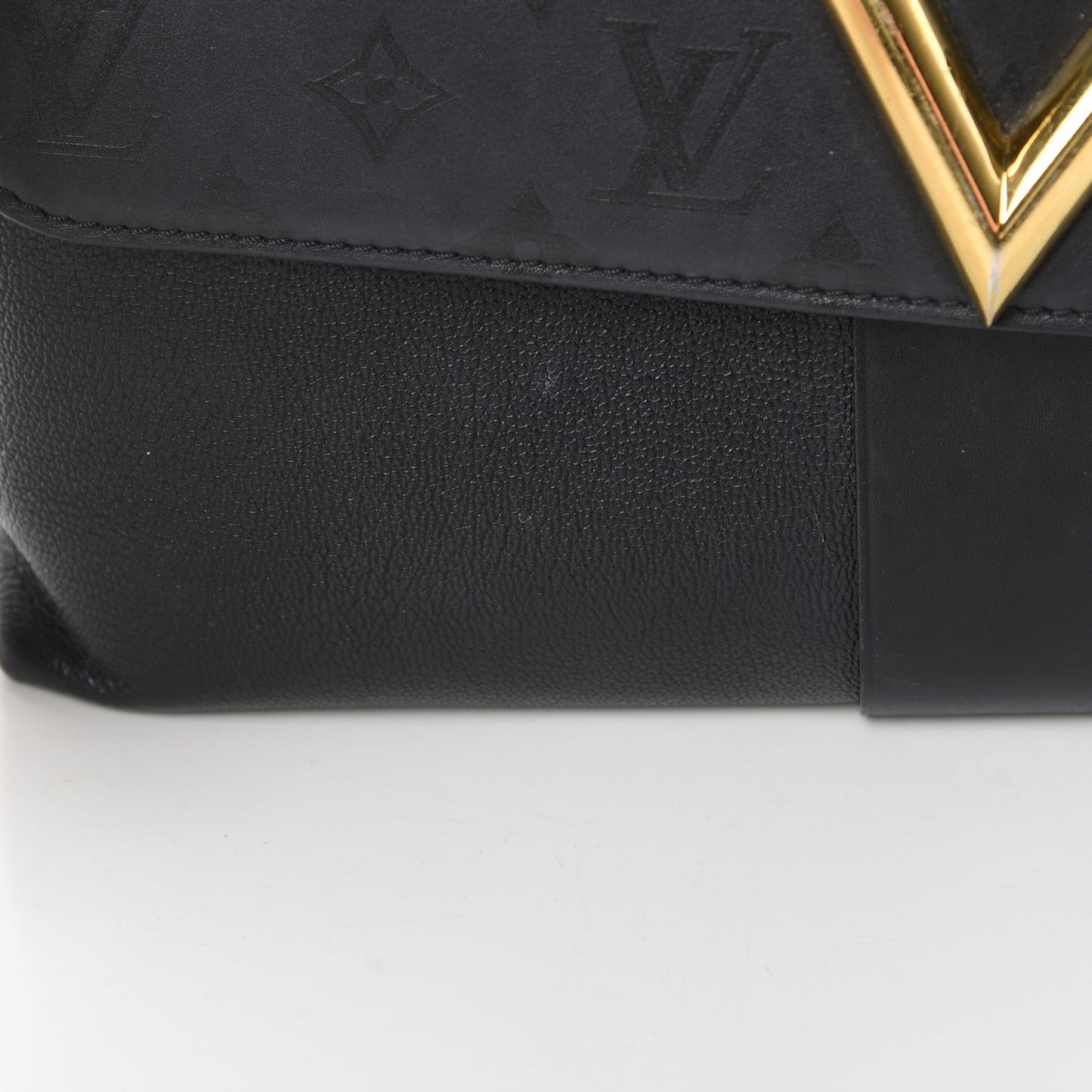 Calfskin Monogram Very One Handle Black