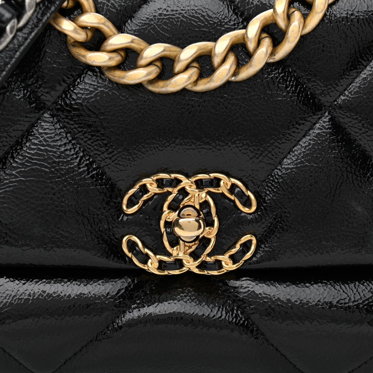 Shiny Crumpled Calfskin Quilted Medium Chanel 19 Flap Black