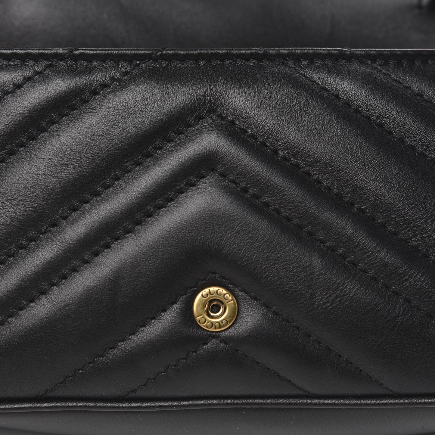 Calfskin Matelasse Super Mini GG Marmont Shoulder Bag Black