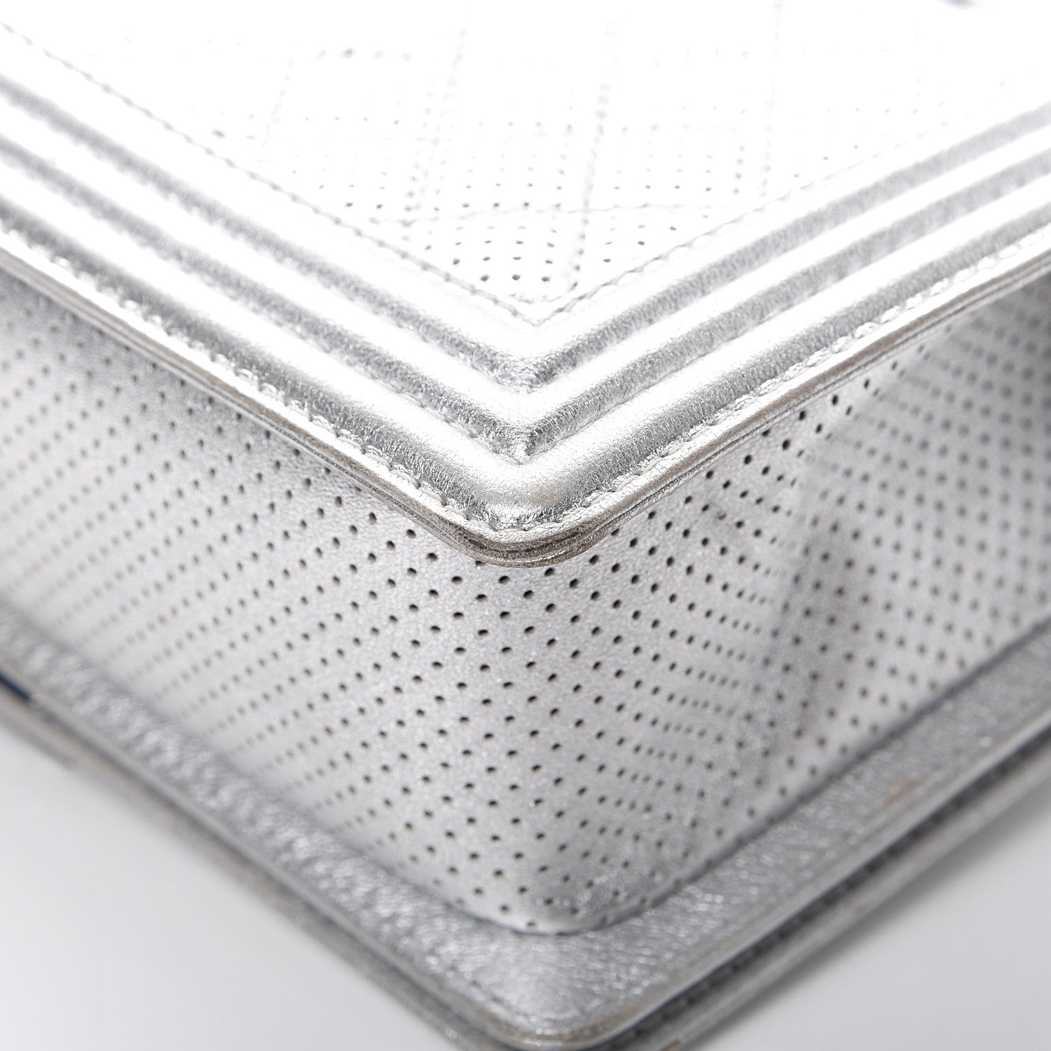 Chanel Metallic Perforated Lambskin Quilted Medium Boy Flap Argent 15 of 20