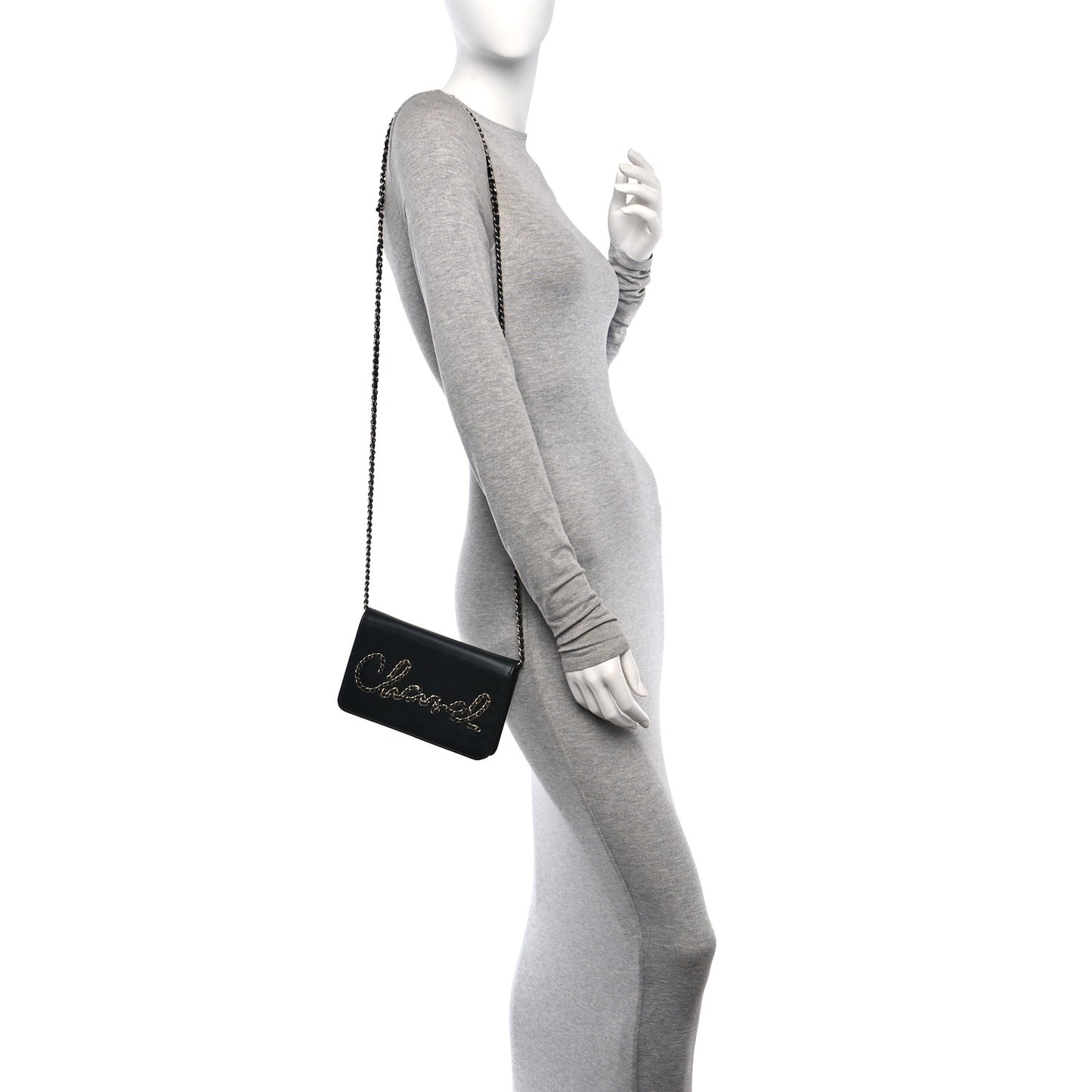 Calfskin Chain 20s Signe Wallet on Chain WOC Black