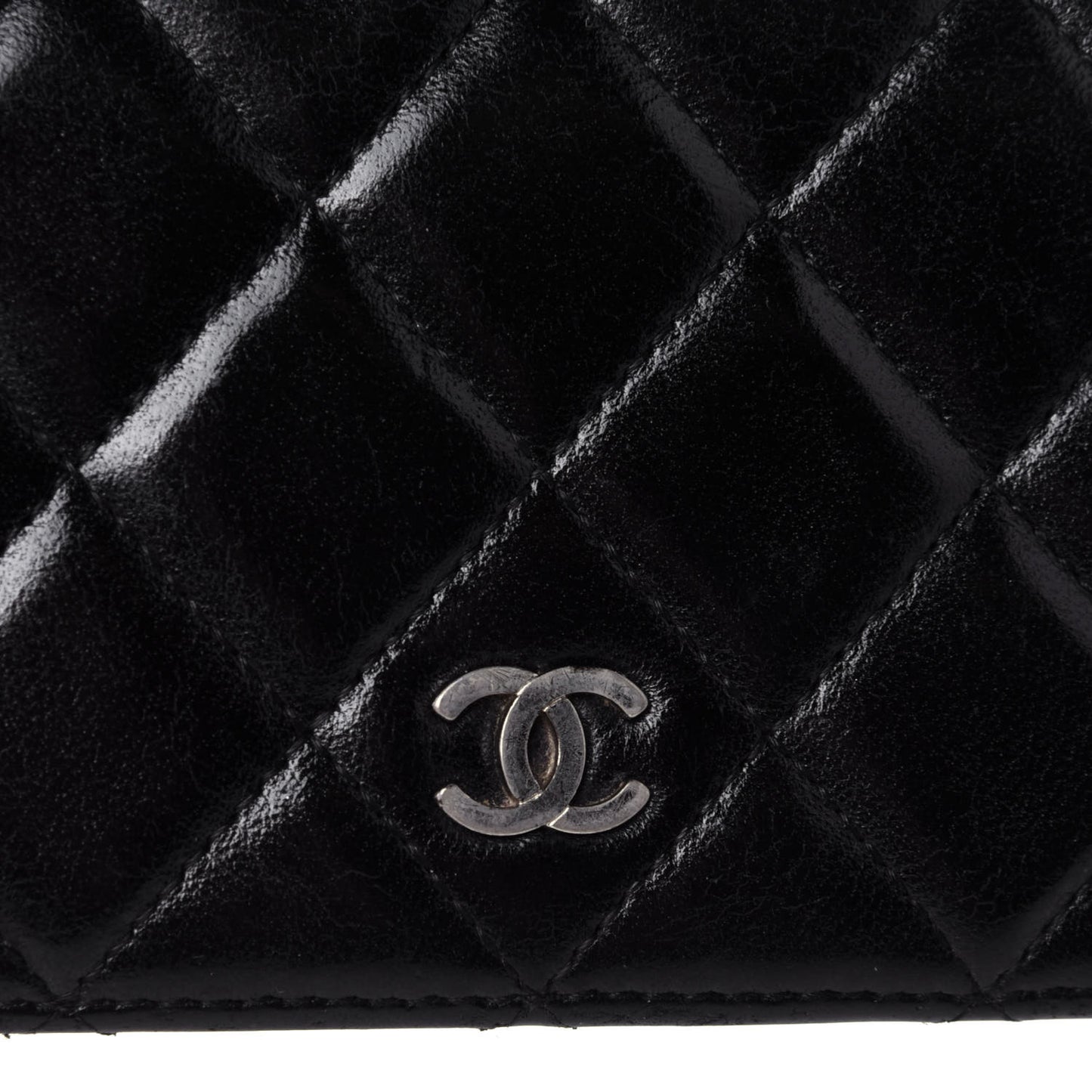 Lambskin Quilted Yen Wallet Black