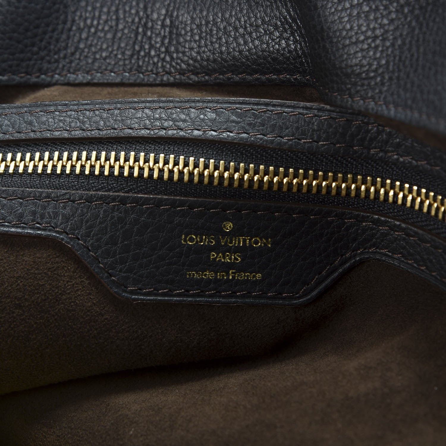 Louis Vuitton Mahina Cirrus PM Black 7 of 9