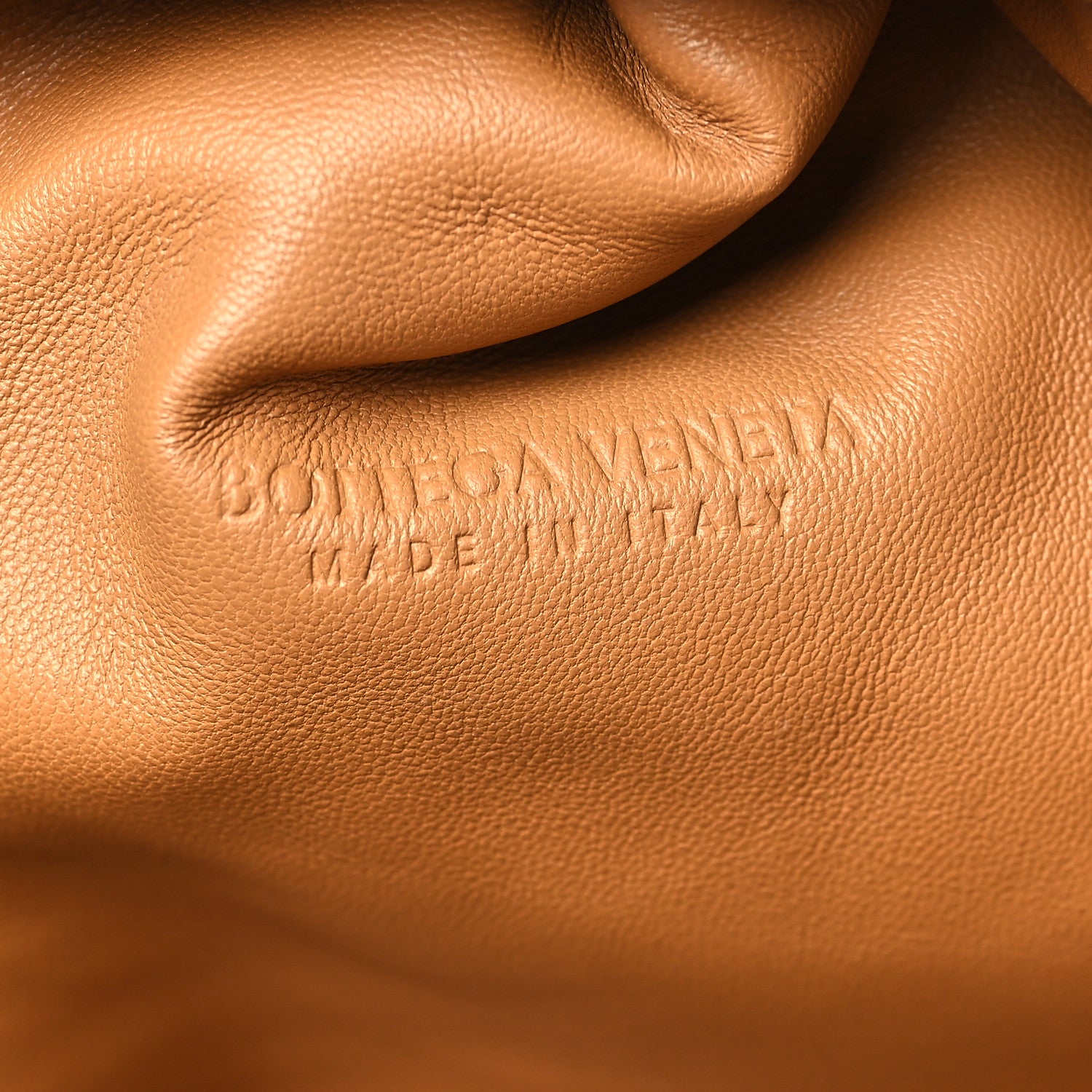 Bottega Veneta Nappa Maxi Intrecciato The Pouch Oversized Clutch Caramel 6 of 9