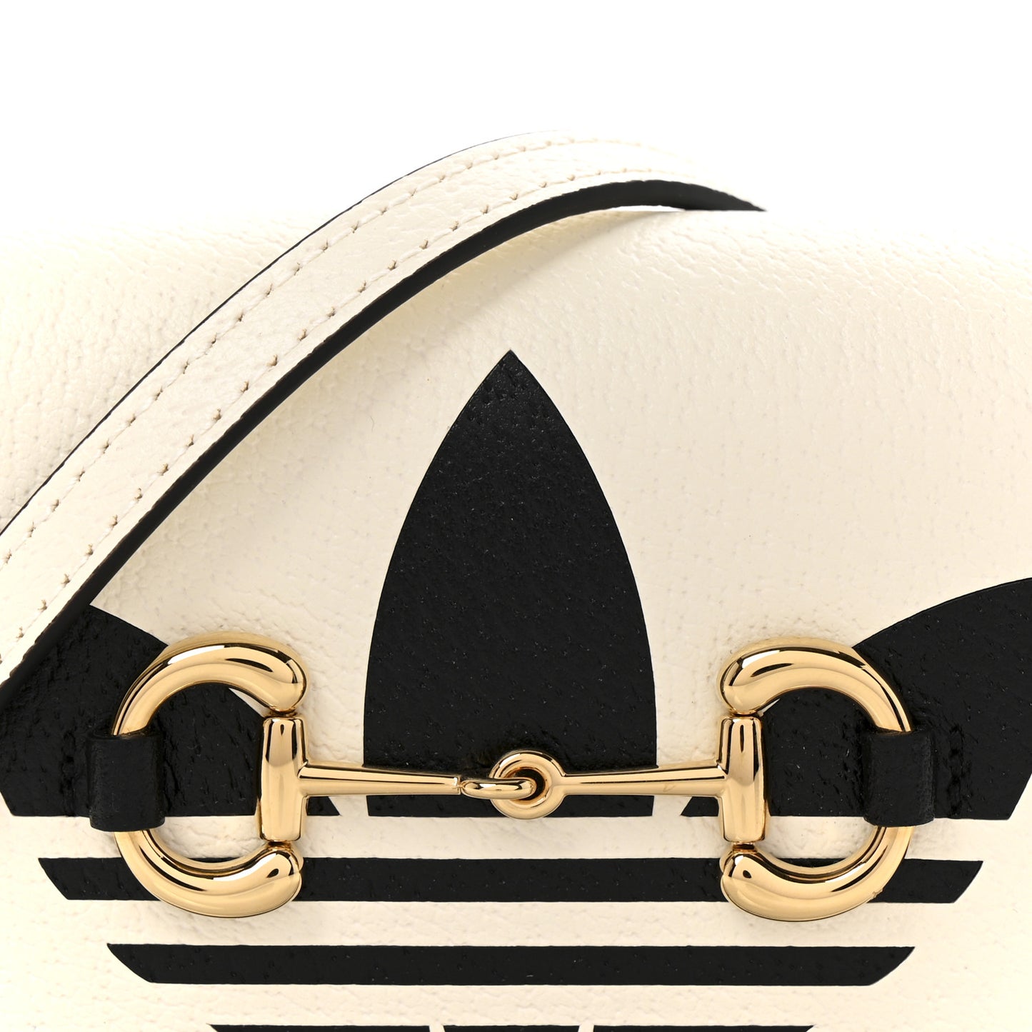 X ADIDAS Textured Dollar Calfskin Trefoil Horsebit 1955 Card Case Wallet With Strap White