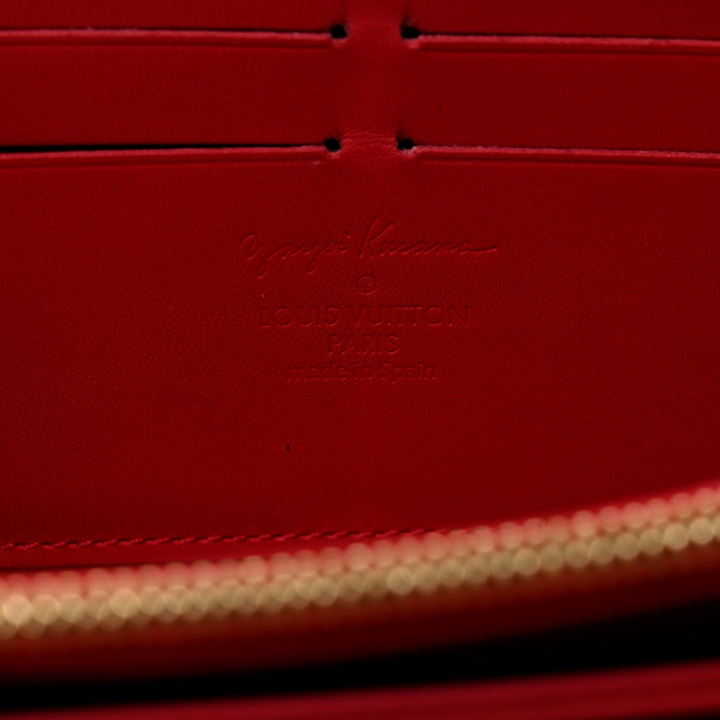 Vernis Kusama Infinity Dots Zippy Wallet Red