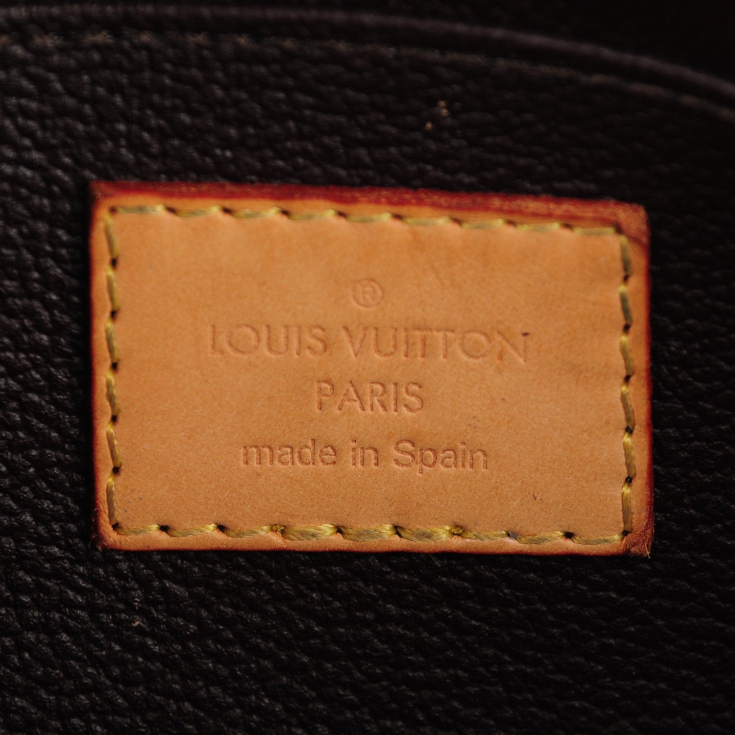 Louis Vuitton Vernis Cosmetic Pouch Amarante 6 of 7