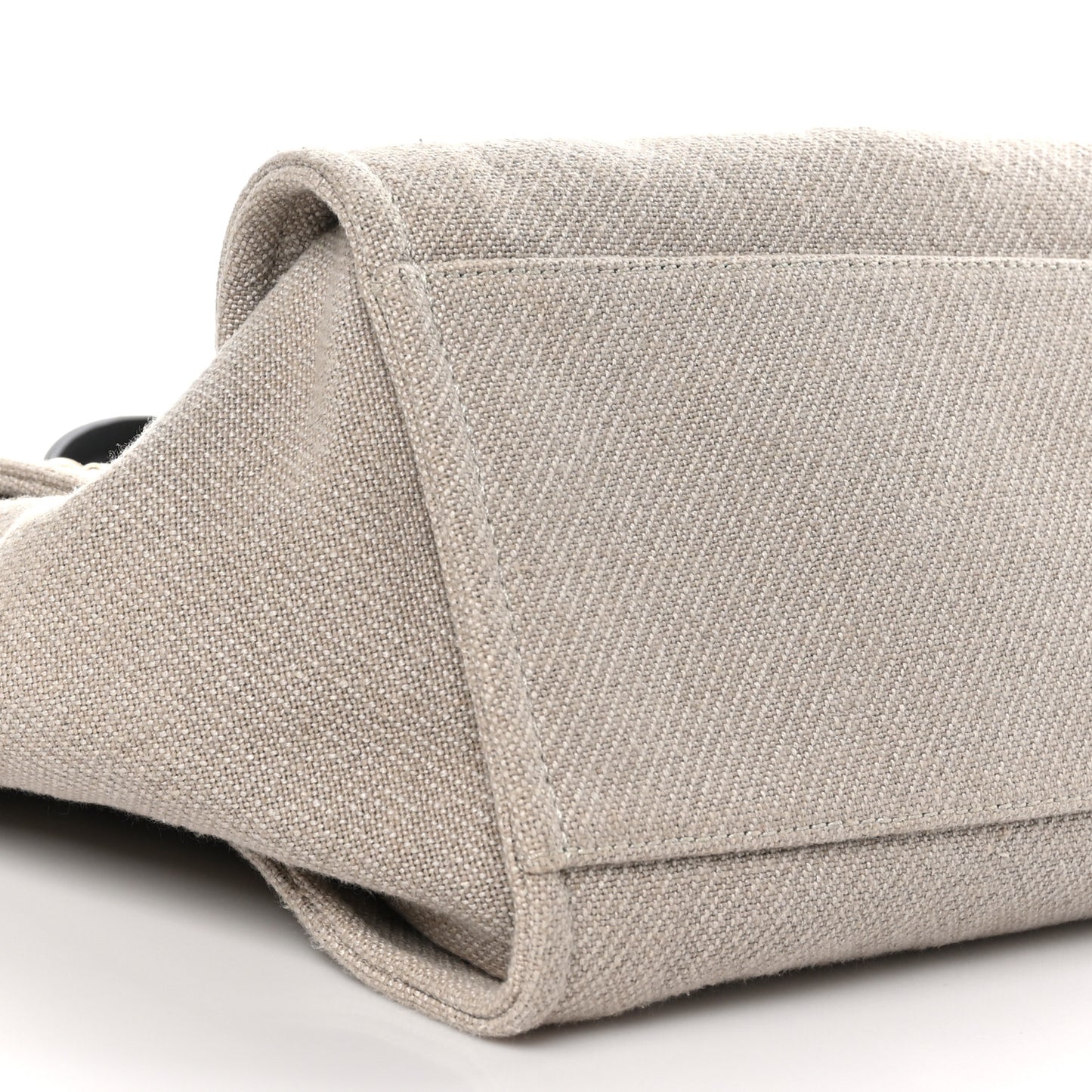 Mixed Fibers Medium Deauville Tote Beige Black