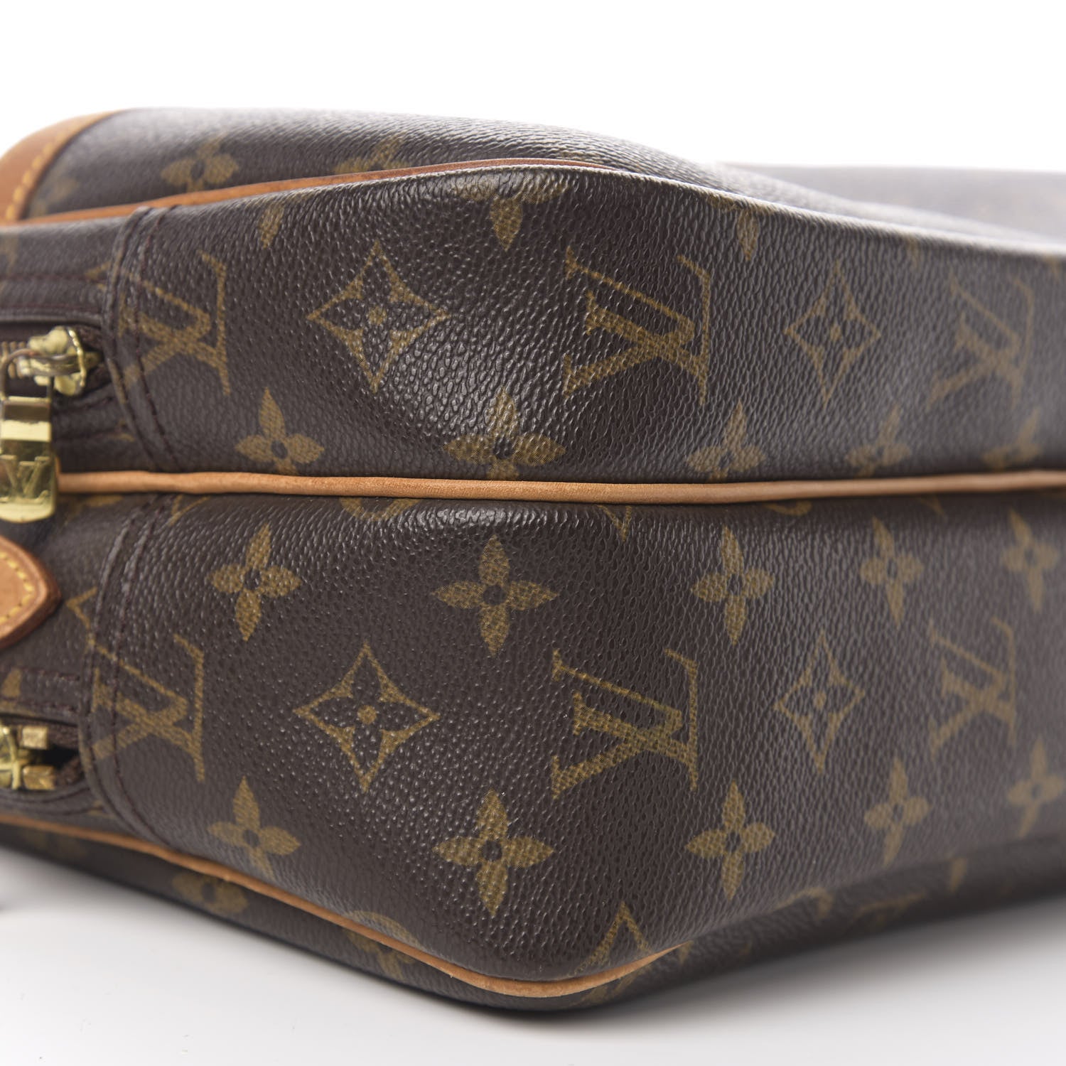 Louis Vuitton Monogram Reporter PM 8 of 10