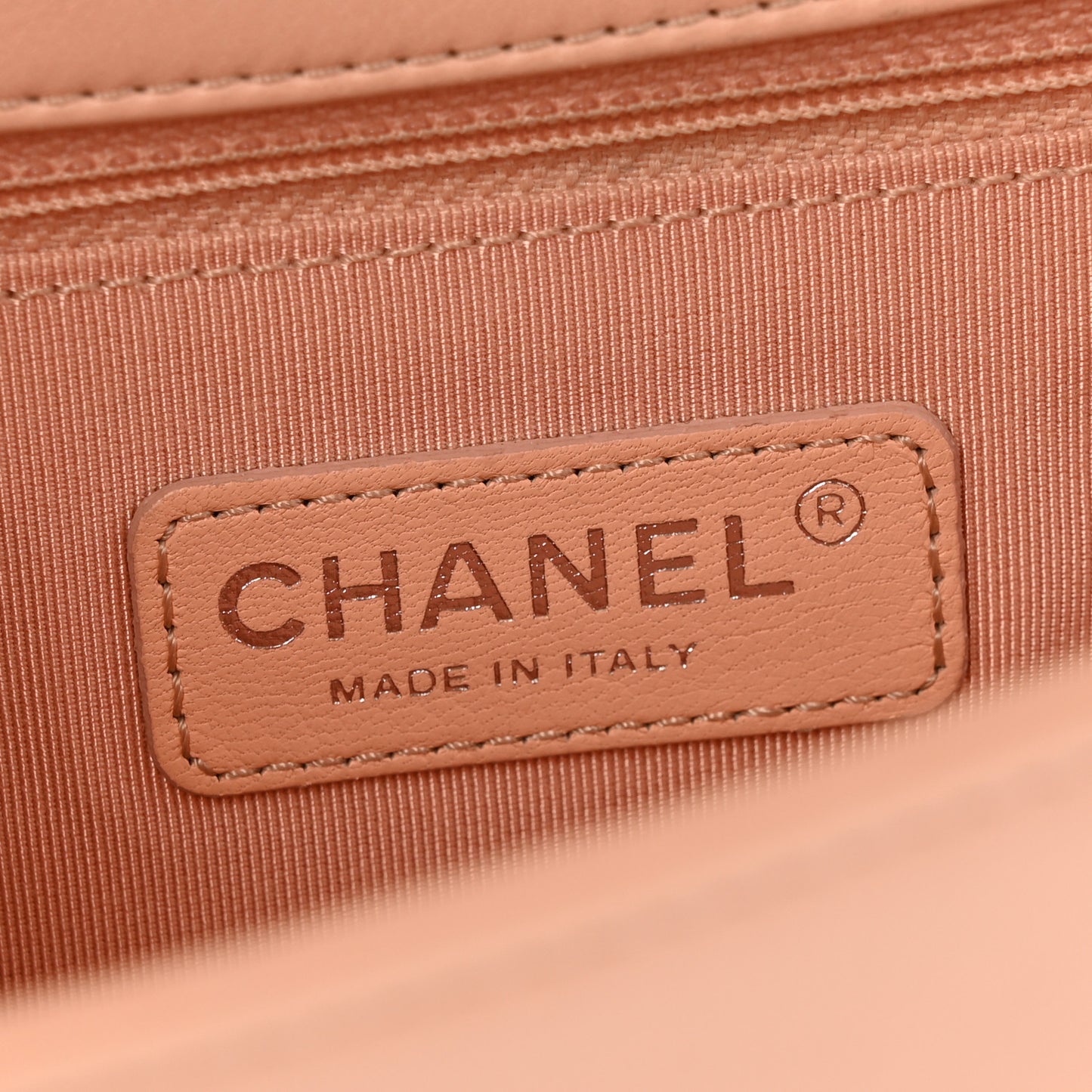 Calfskin New Medium Boy Flap Pink