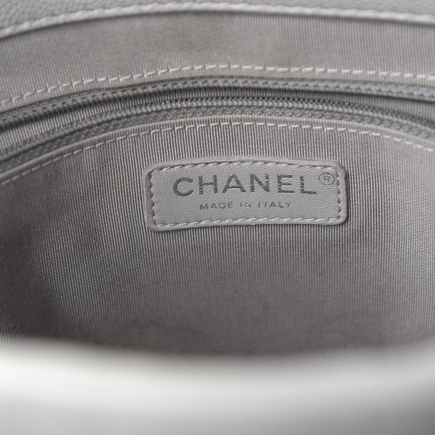 Caviar Quilted Large Urban Companion Top Handle Shopping Tote Grey