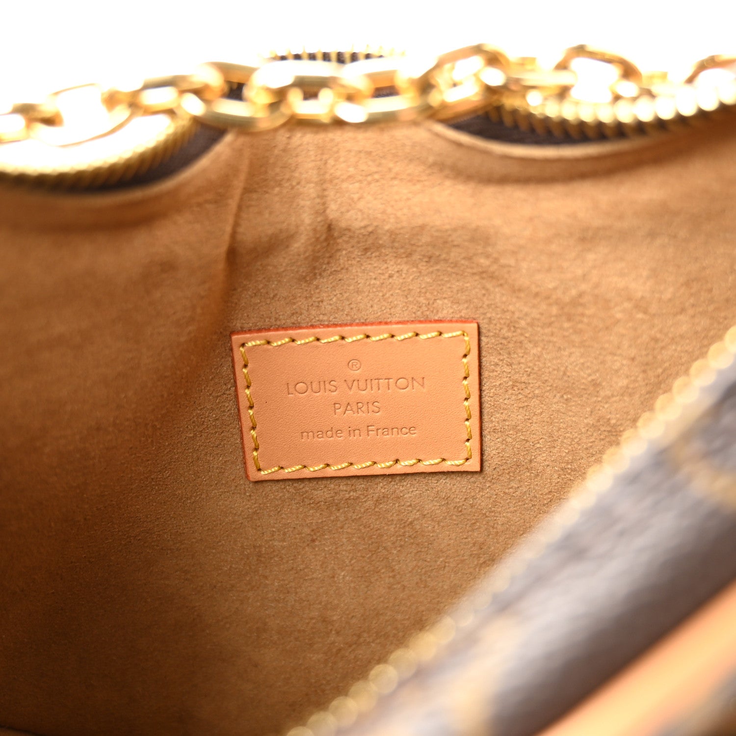 Louis Vuitton Monogram Loop 6 of 9