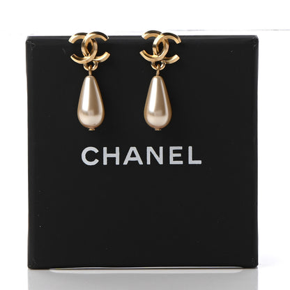 Chanel Metal CC Pearl Drop Earrings Gold 5 of 5