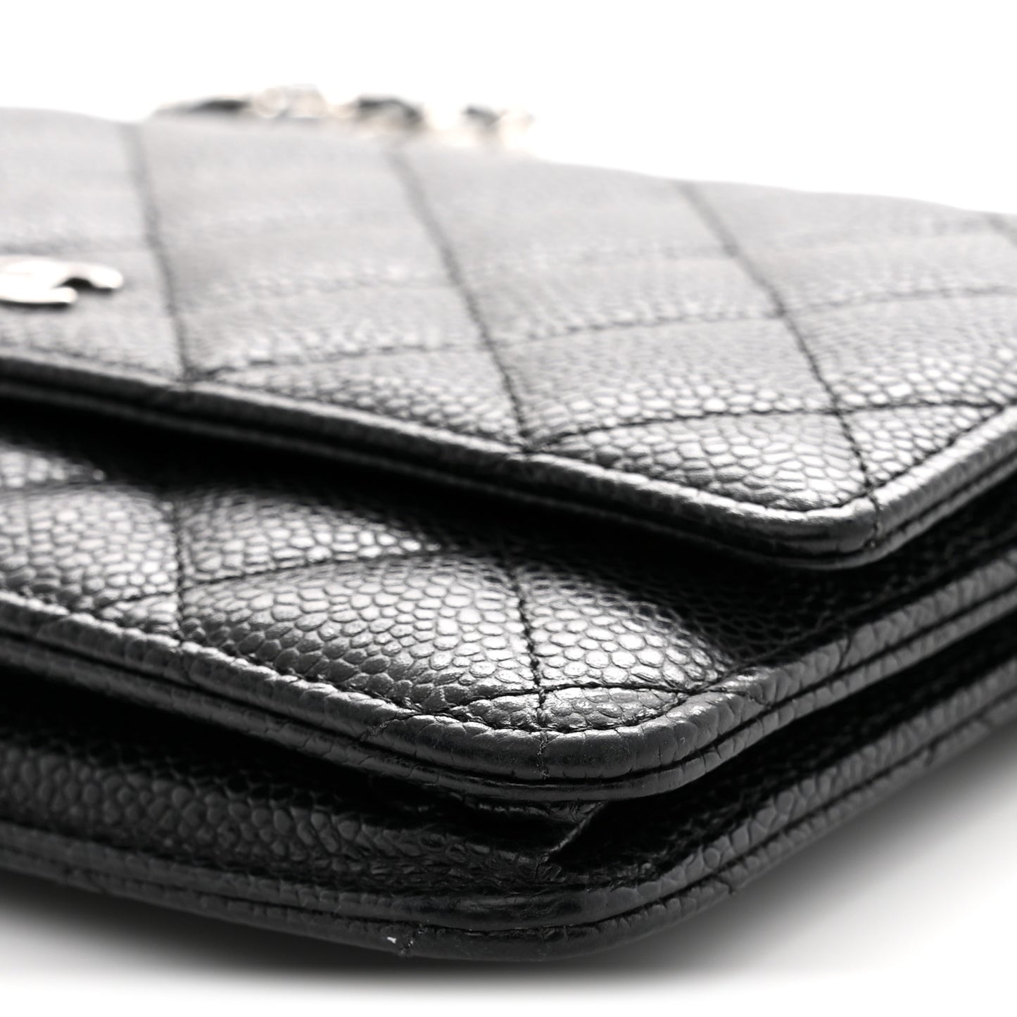 Caviar Quilted Wallet on Chain WOC Black