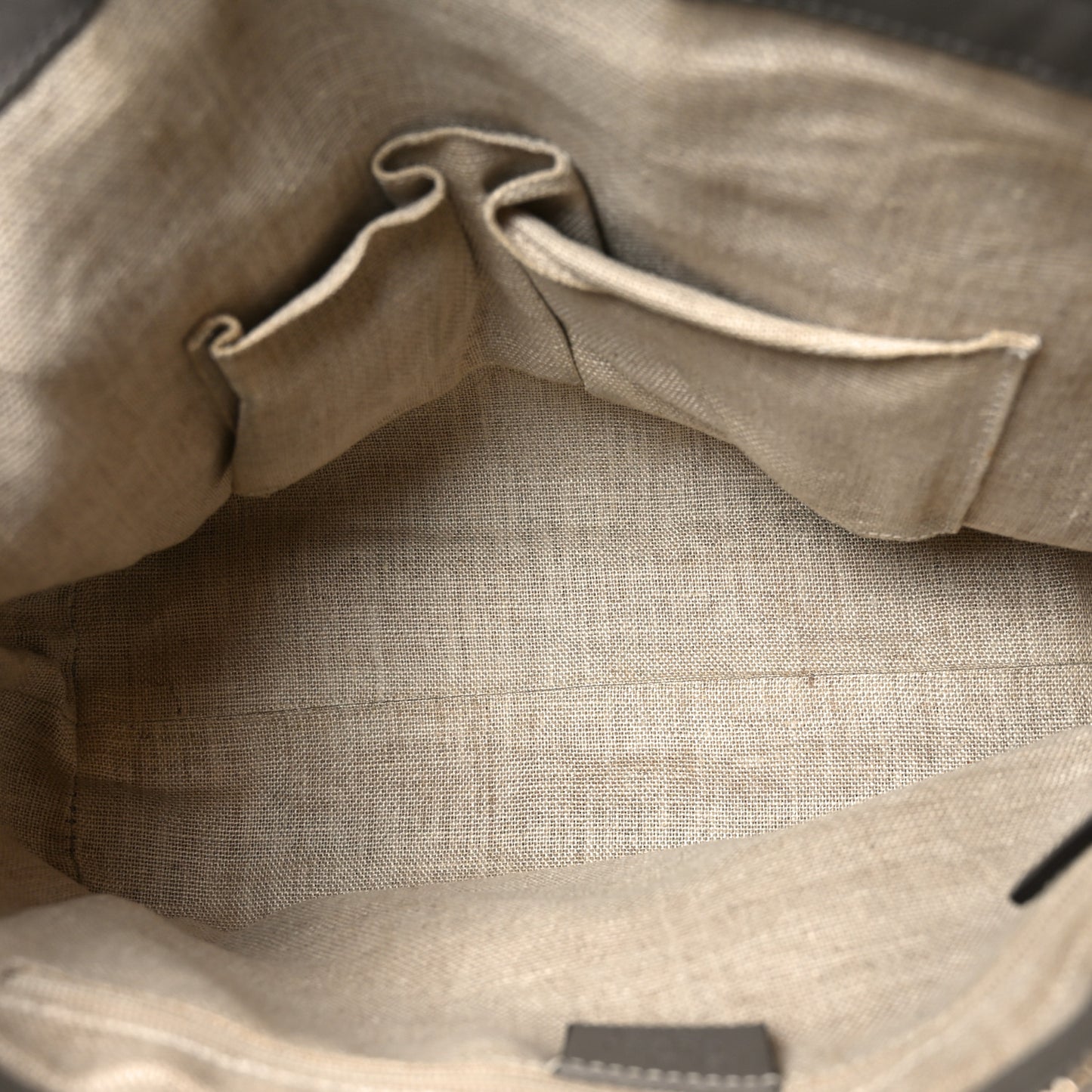 Soft Microguccissima Small Zippered Satchel Loess