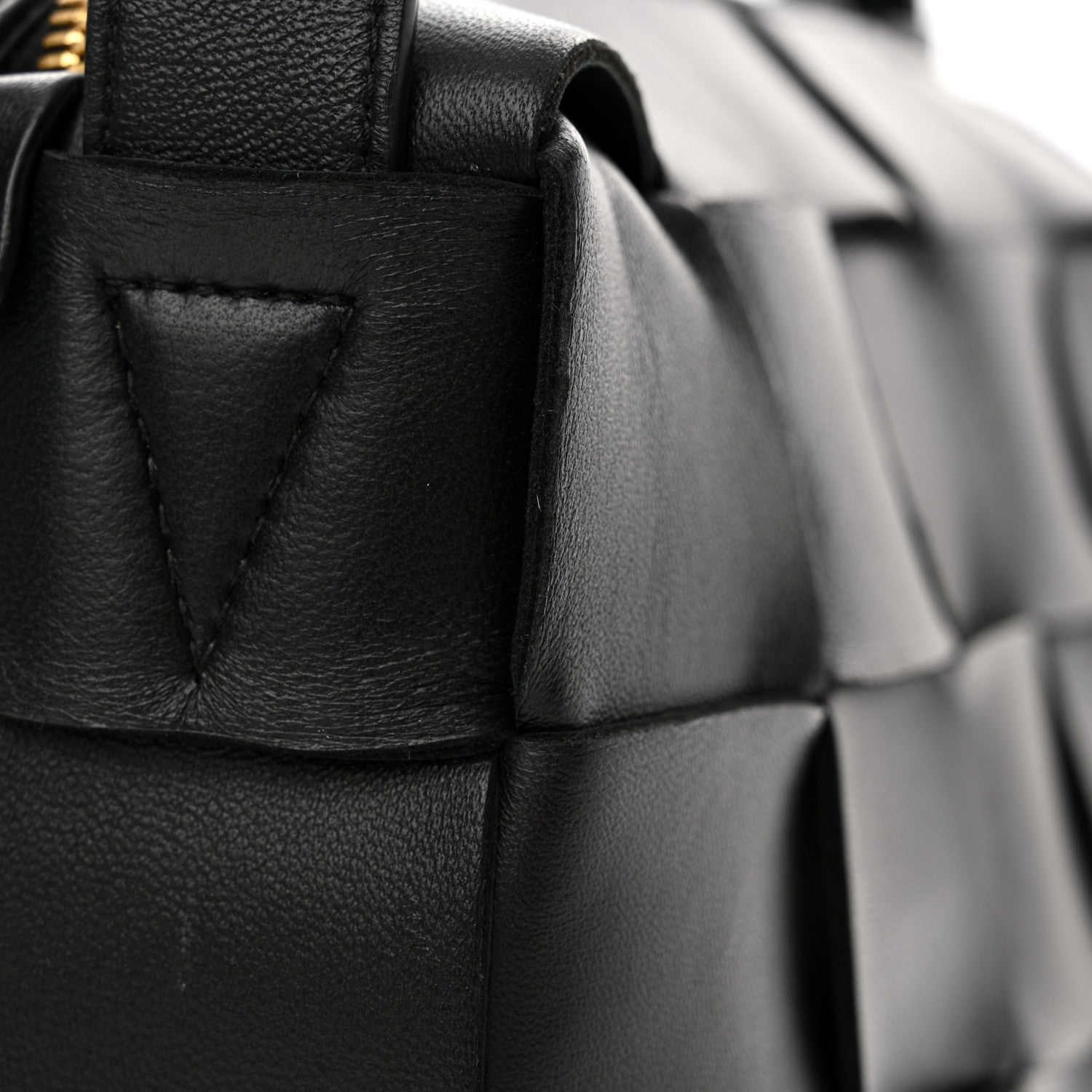 Bottega Veneta Lambskin Maxi Intrecciato Brick Cassette Bag Black 14 of 15