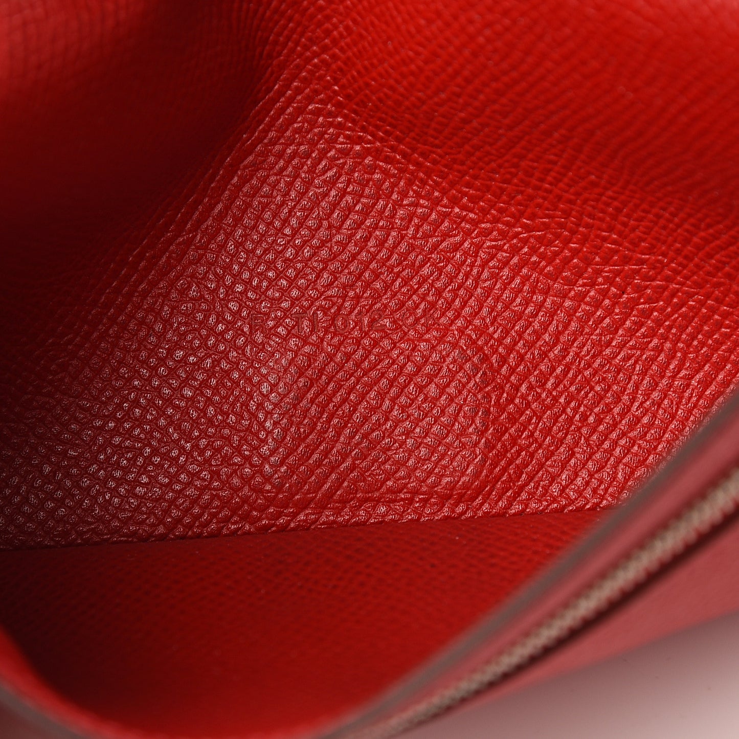 Epsom Bearn Gusset Wallet Rouge Casaque