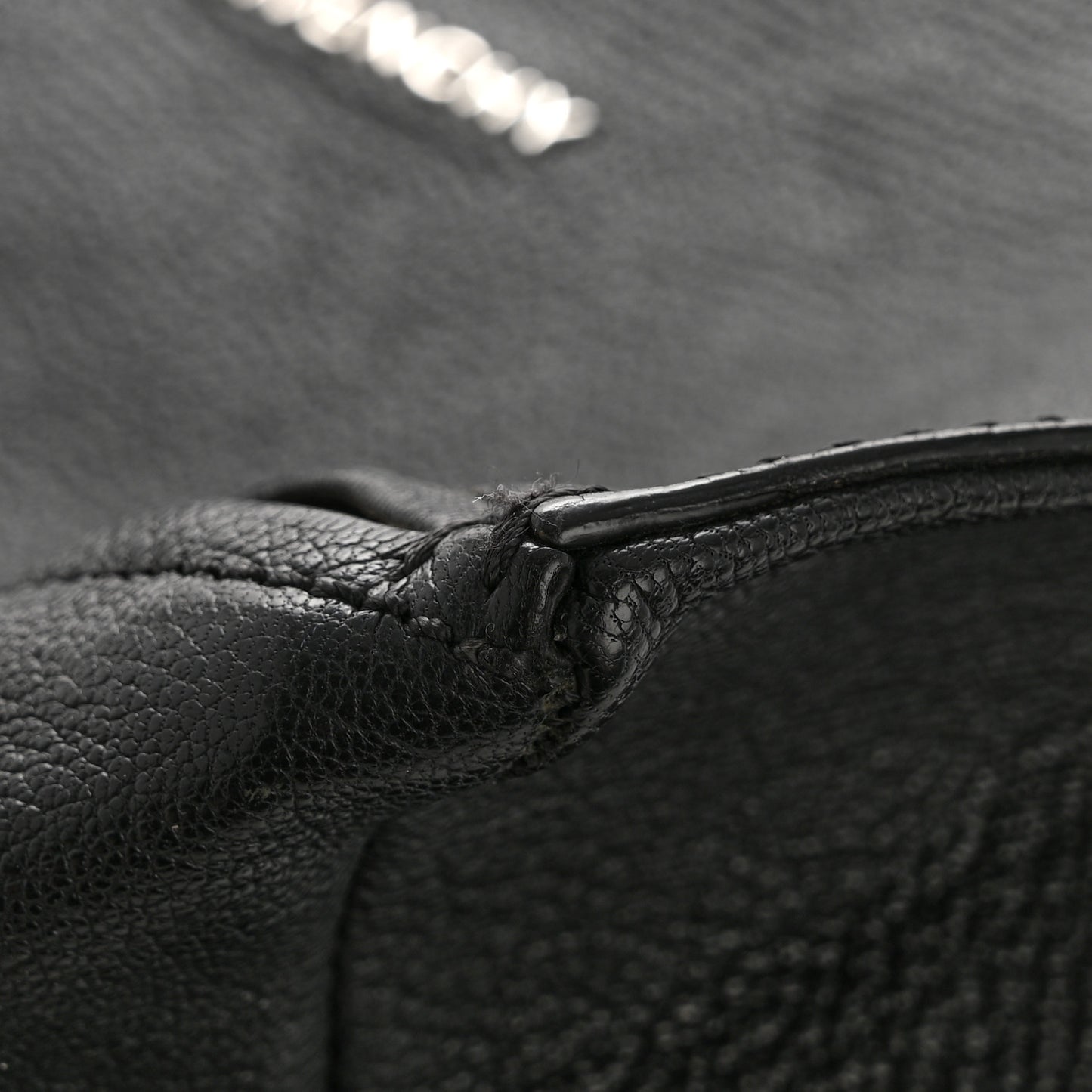 Sugar Goatskin Small Pandora Black