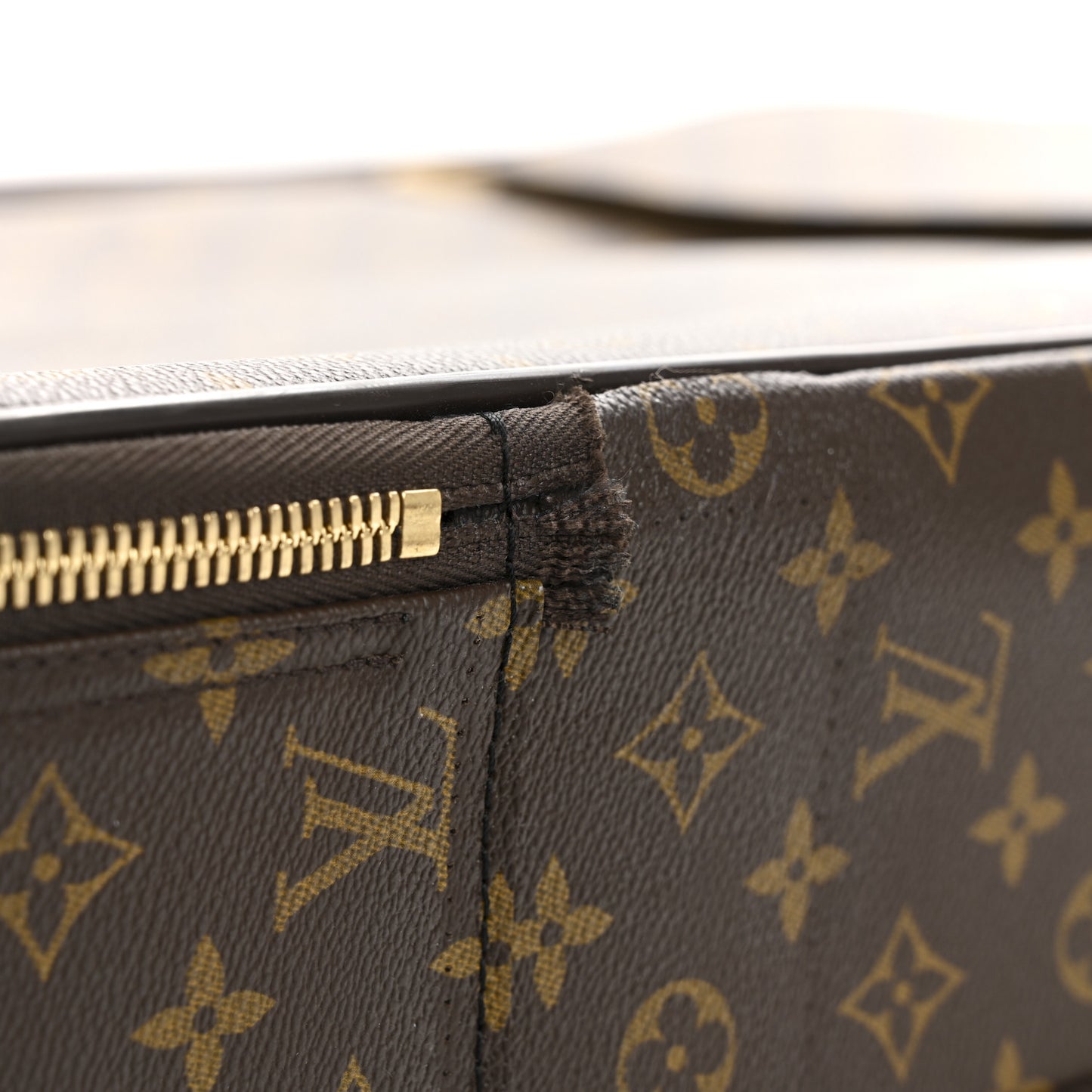 Monogram Pegase 70