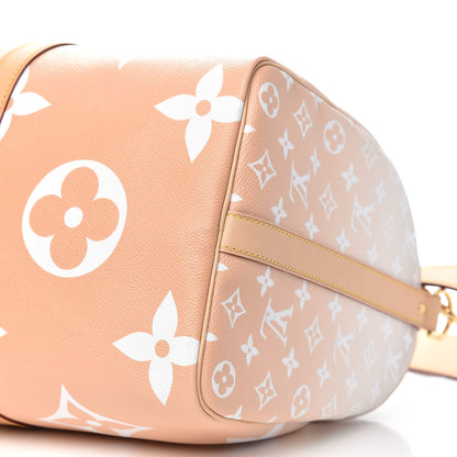 Louis Vuitton Monogram Giant By The Pool Keepall Bandouliere 45 Brume 7 of 11