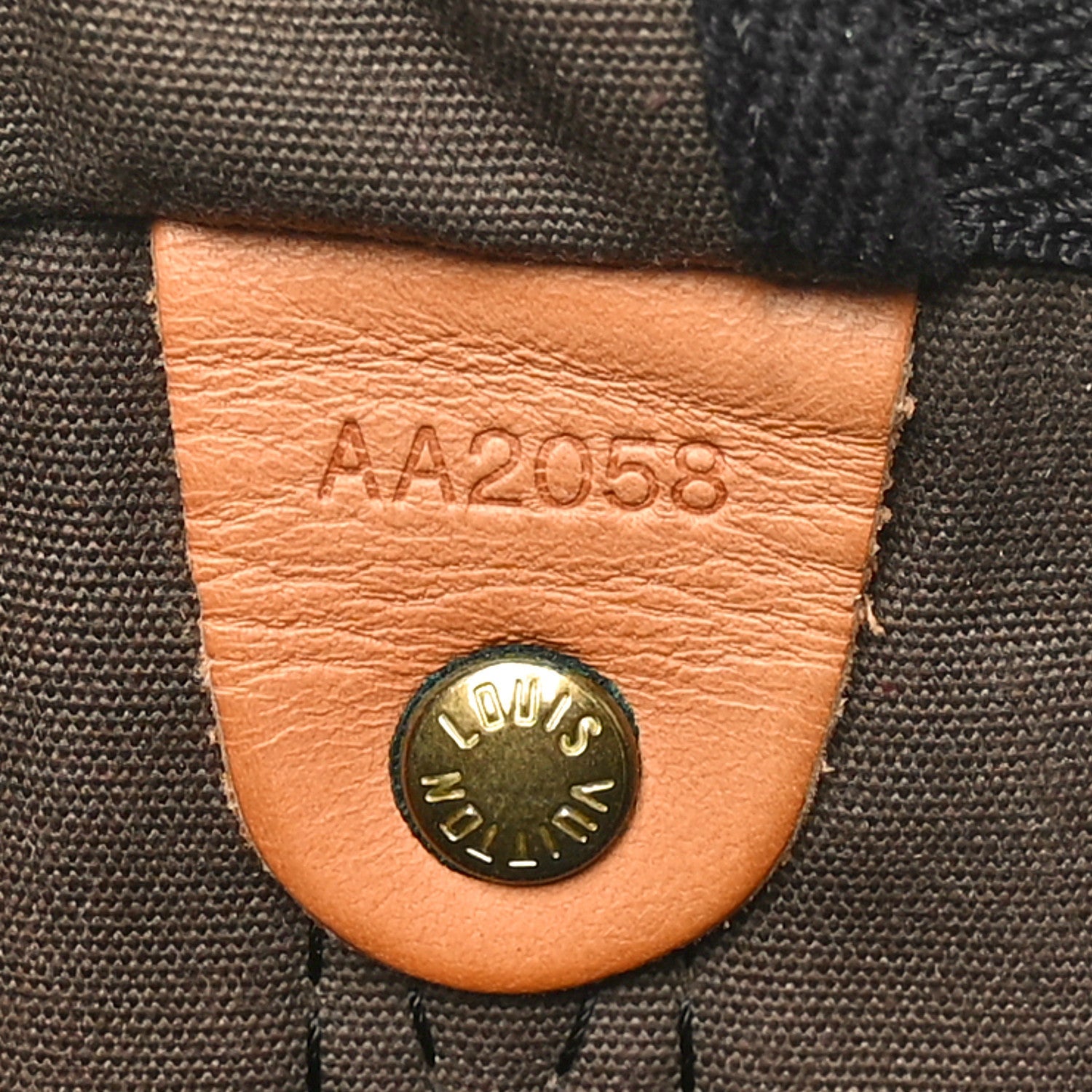 Louis Vuitton Monogramouflage Speedy 35 7 of 10