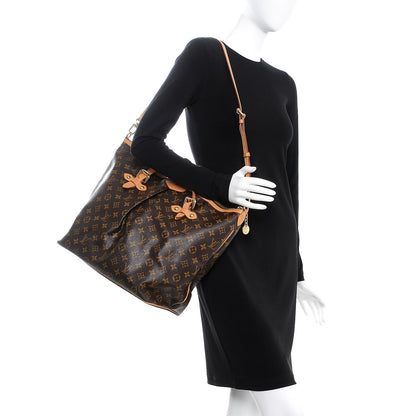 Louis Vuitton Monogram Palermo GM 2 of 10