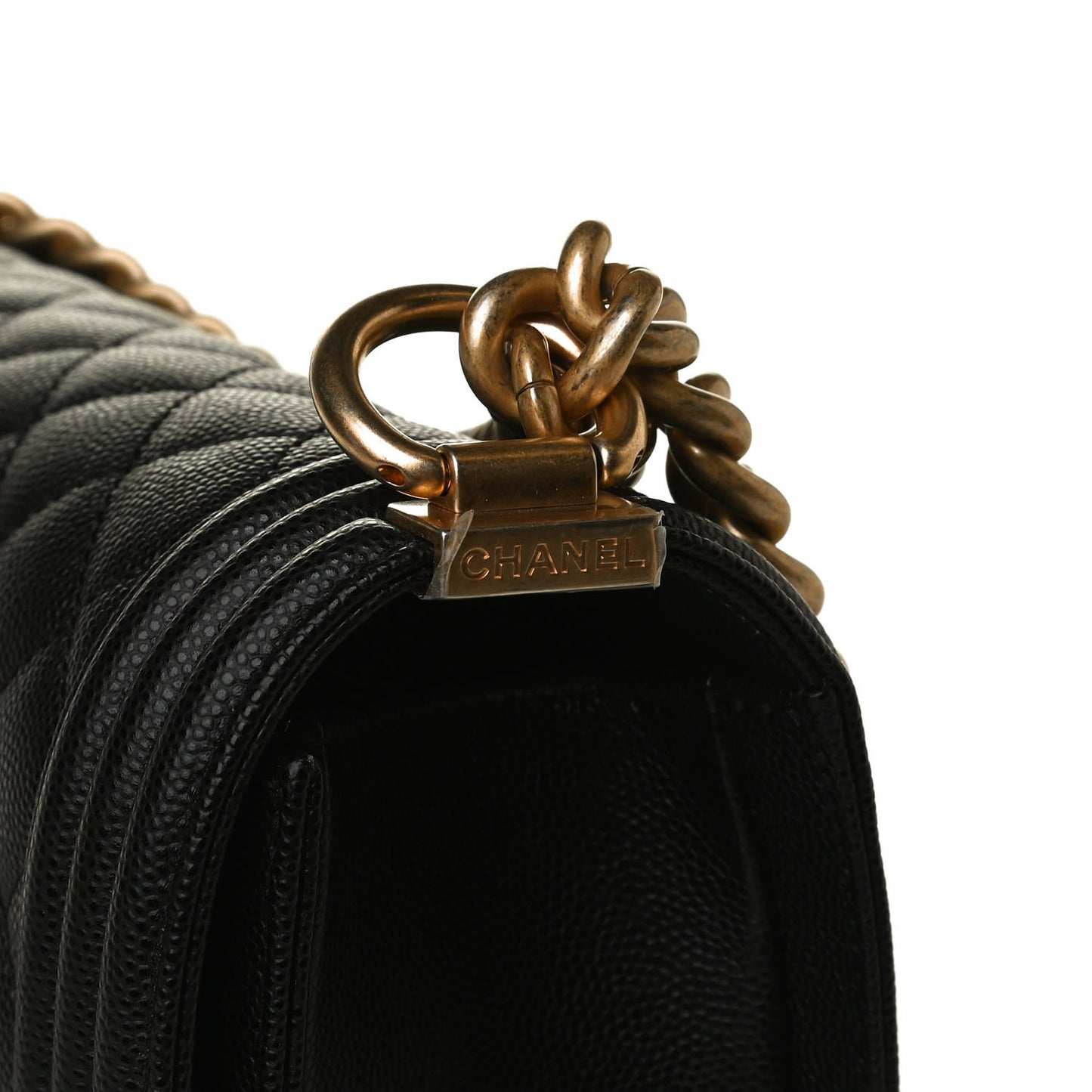 Caviar Quilted Medium Boy Flap Black
