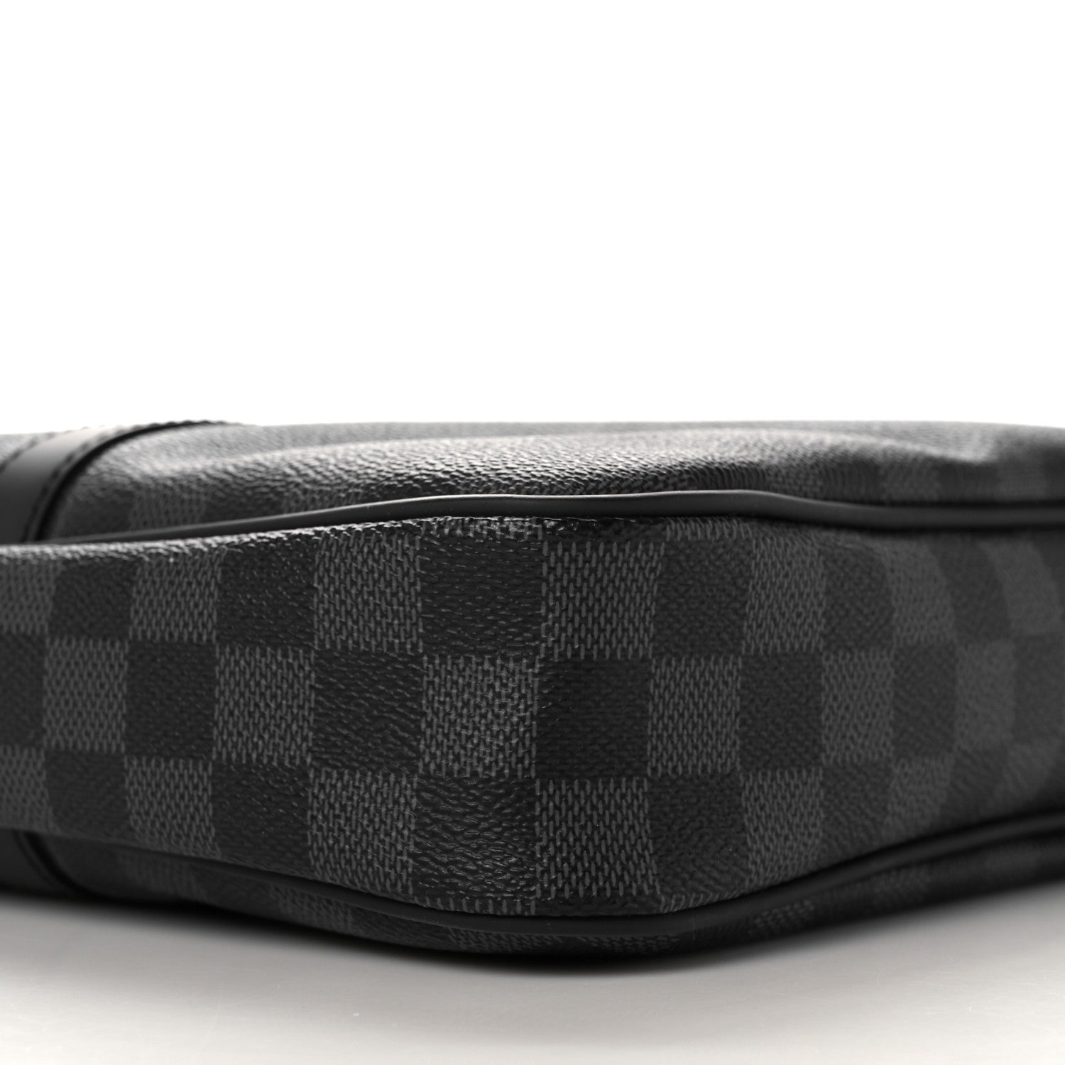 Louis Vuitton Damier Graphite Porte Documents Voyage PM 8 of 13