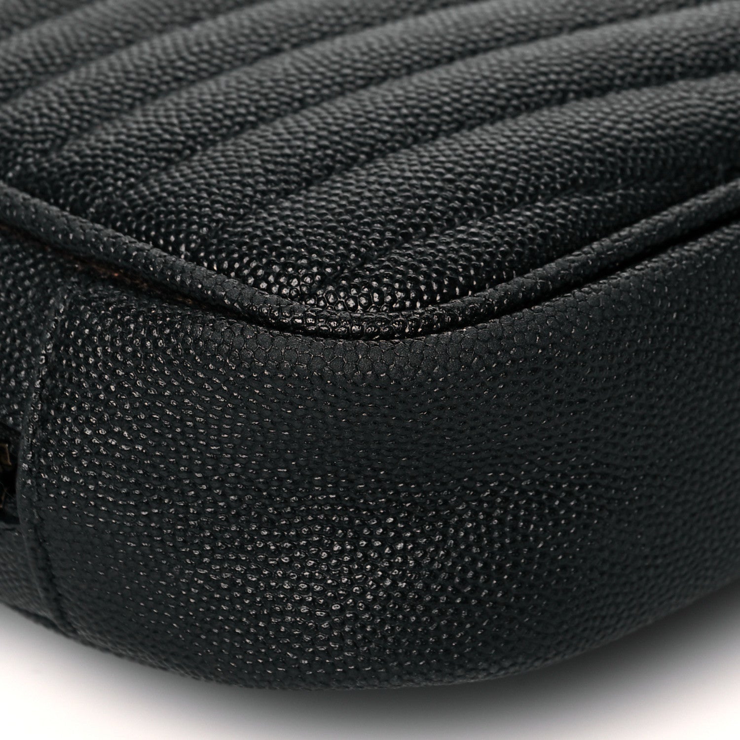 Saint Laurent Grain De Poudre Matelasse Monogram Mini Lou Camera Bag Black 9 of 10