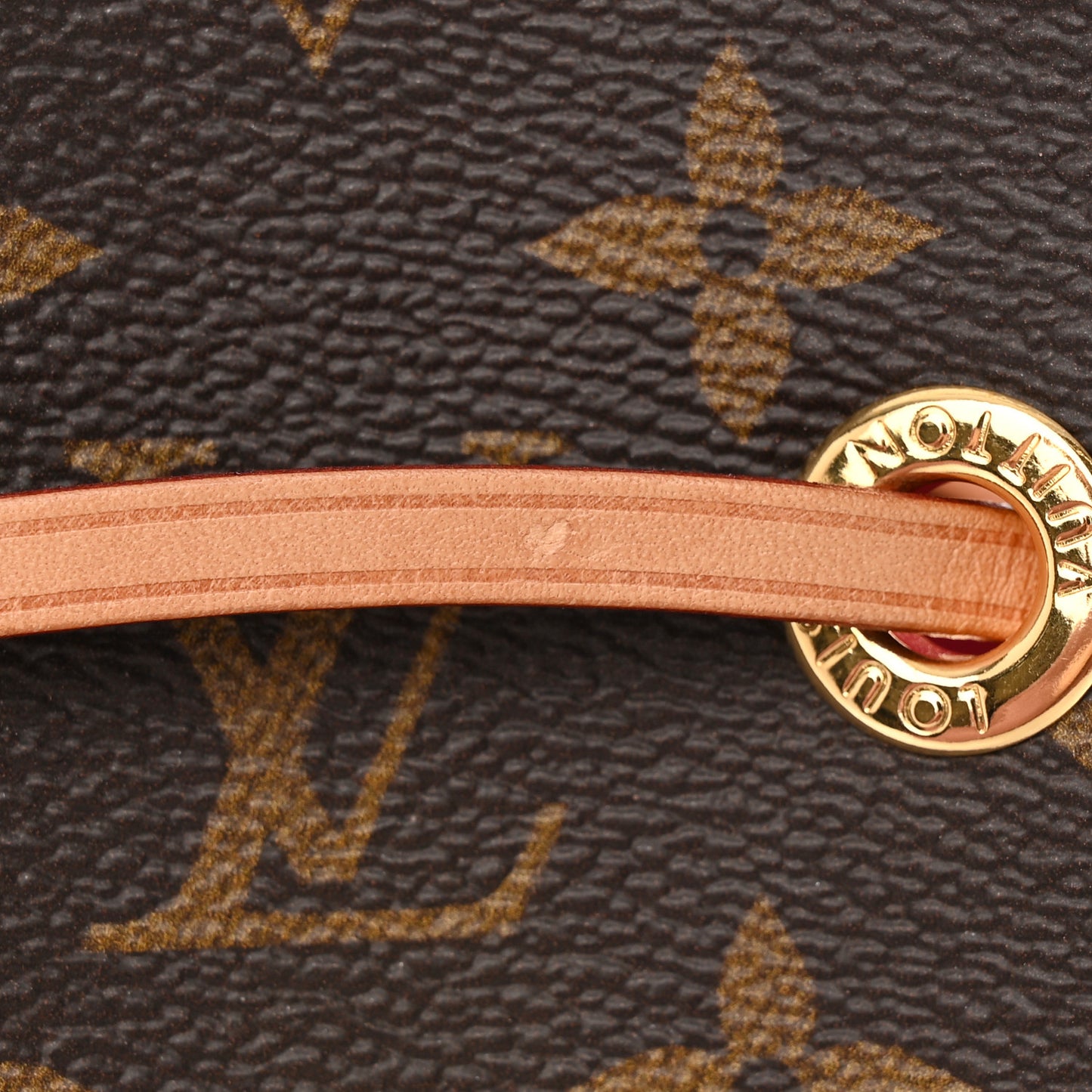 Monogram Love Lock Neonoe