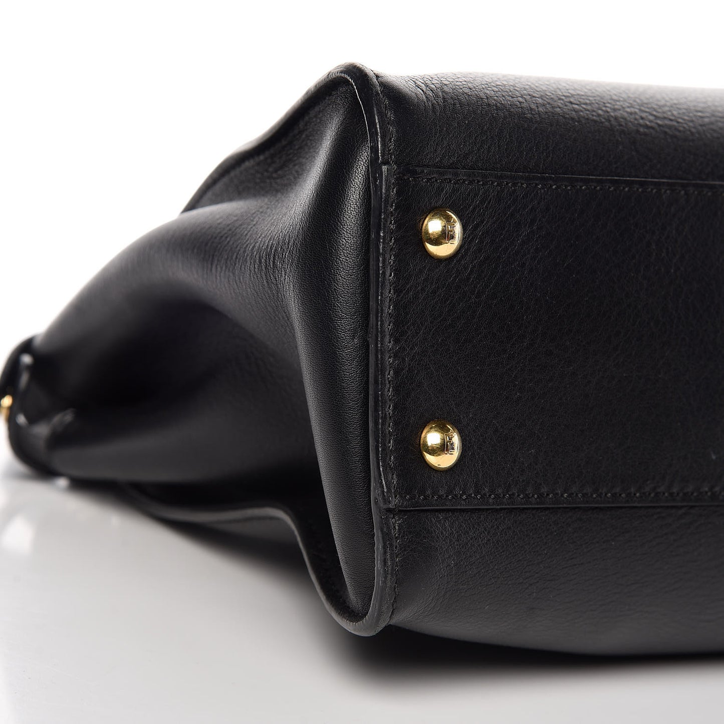 Vitello Seta Shiny Nappa Medium Peekaboo Iconic Satchel Black