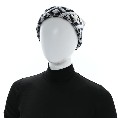 Chanel Cashmere Blend CC Beanie Hat With Gloves Set White Navy Blue 2 of 8
