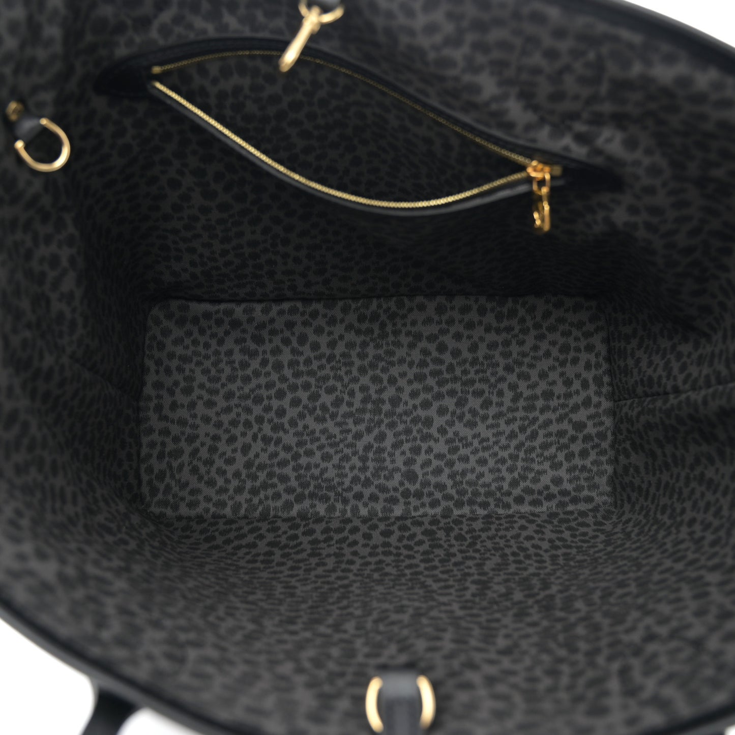 Monogram Giant Wild at Heart Neverfull MM Black