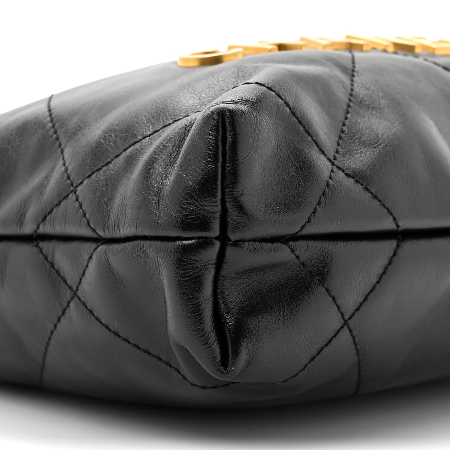 Shiny Calfskin Quilted Mini Chanel 22 Black