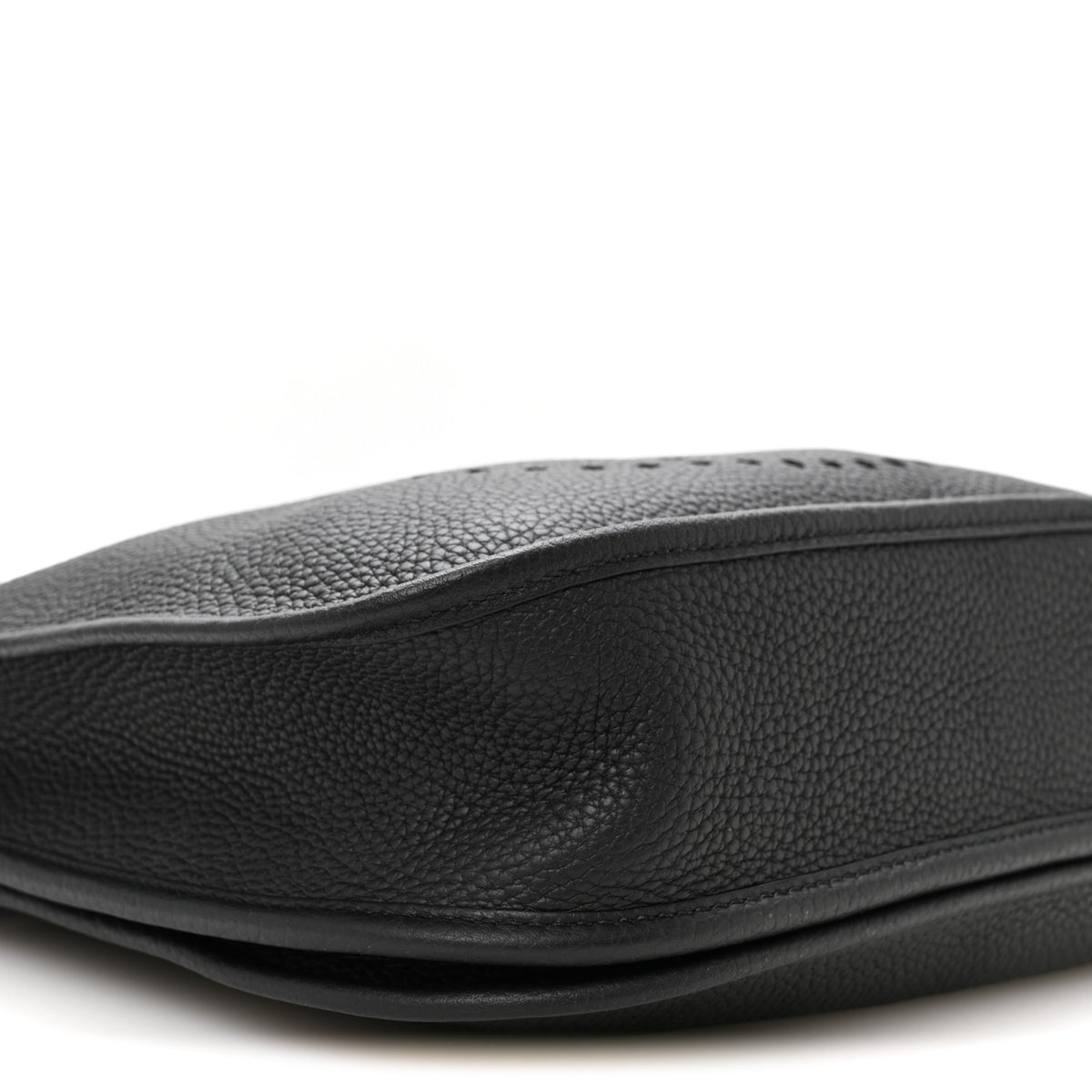 Taurillon Clemence Evelyne III PM Black