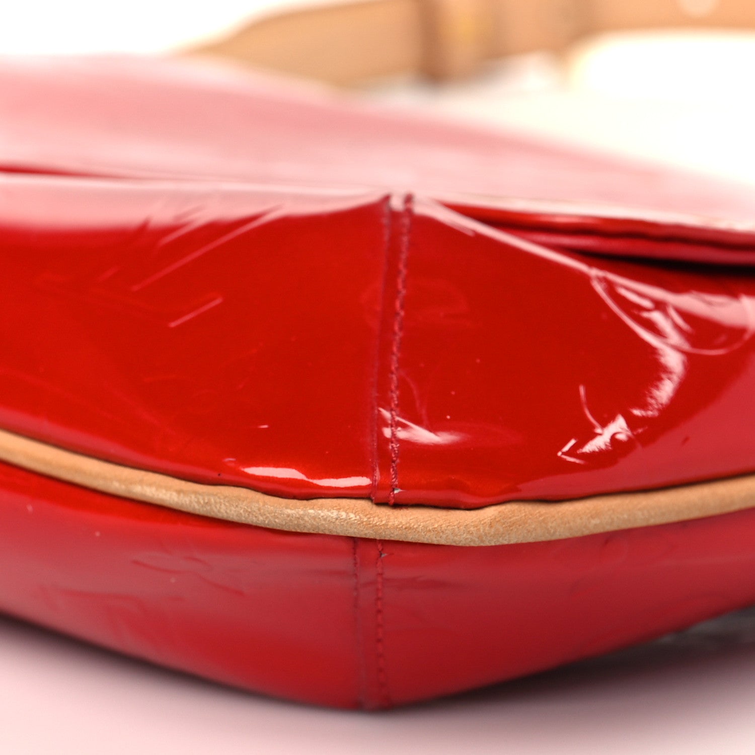 Louis Vuitton Vernis Thompson Street Rouge 8 of 8