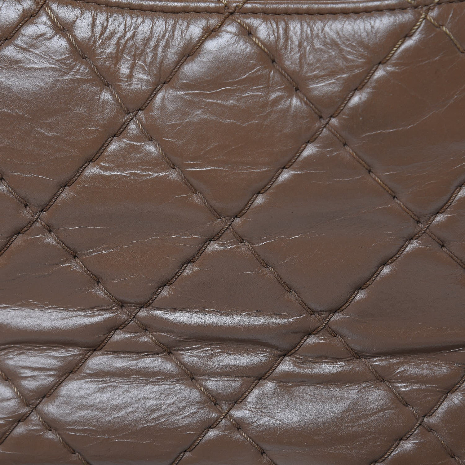 Chanel Iridescent Calfskin Quilted Relax CC Camera Case Brown 15 of 18