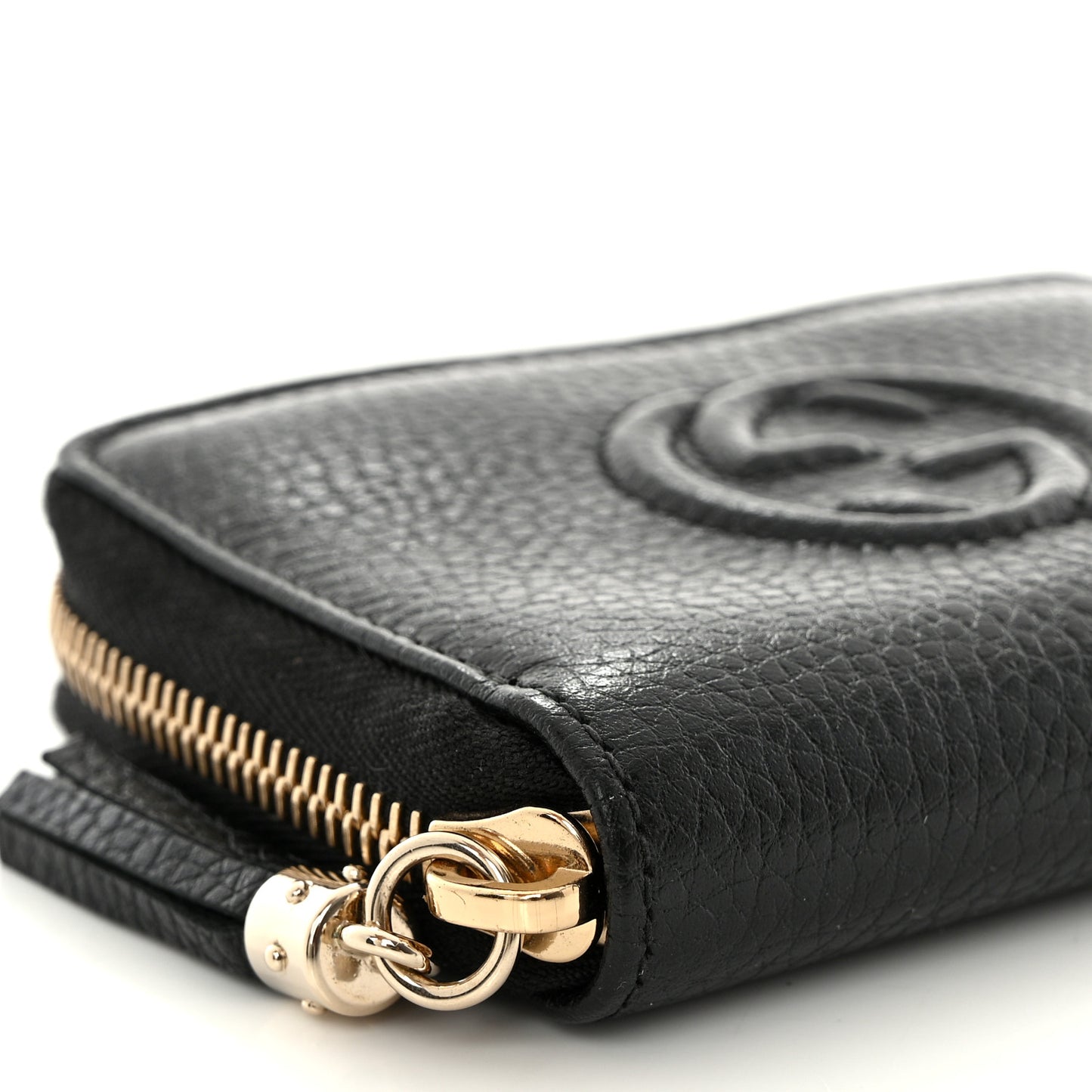 Pebbled Calfskin Small Soho Zip Around Wallet Black