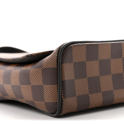 Louis Vuitton Damier Ebene District PM 9 of 10