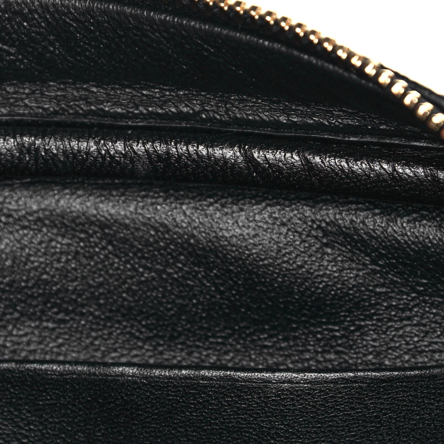 Saint Laurent Grain De Poudre Matelasse Monogram Mini Lou Camera Bag Black 13 of 14
