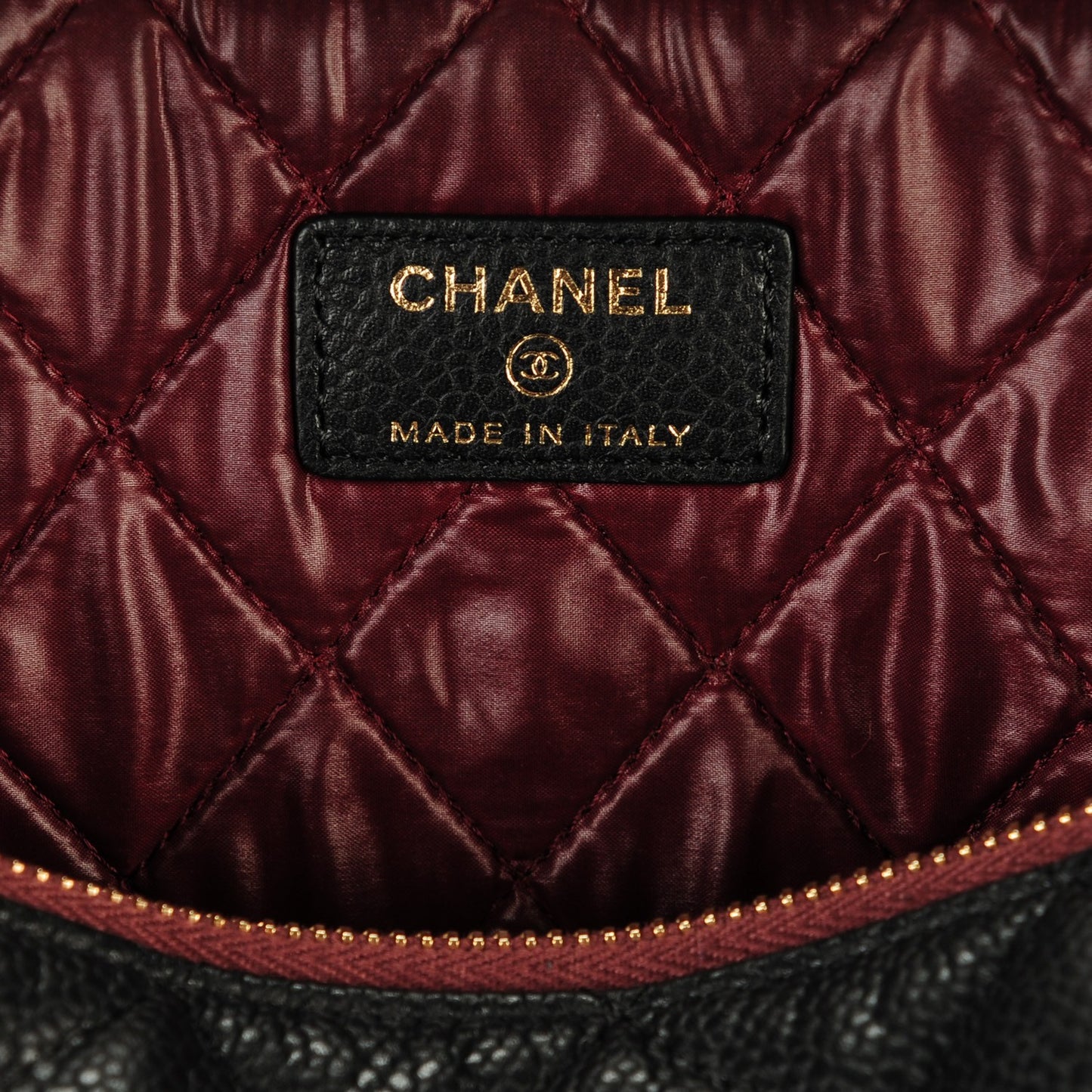 Caviar Quilted Large Cosmetic Case Black