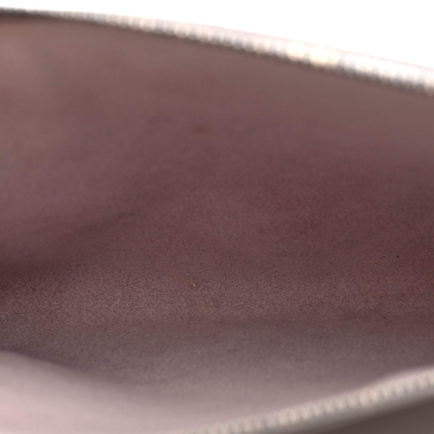 Epi Pochette Accessories 24 Lilac