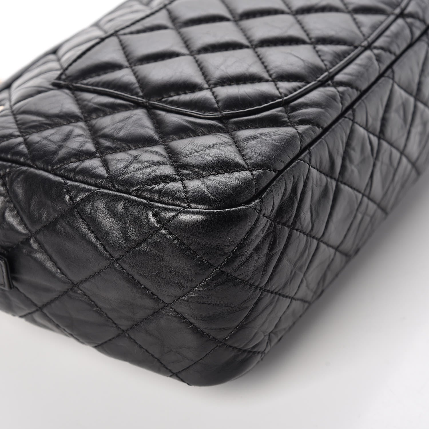 Chanel Aged Calfskin Quilted Medium Reissue Camera Case Black 11 of 12