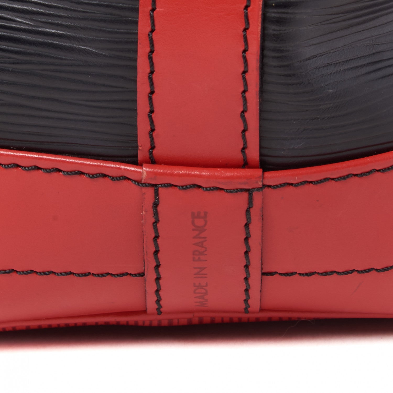 Louis Vuitton Epi Bi-Color Noe Castillan Red Black 8 of 10