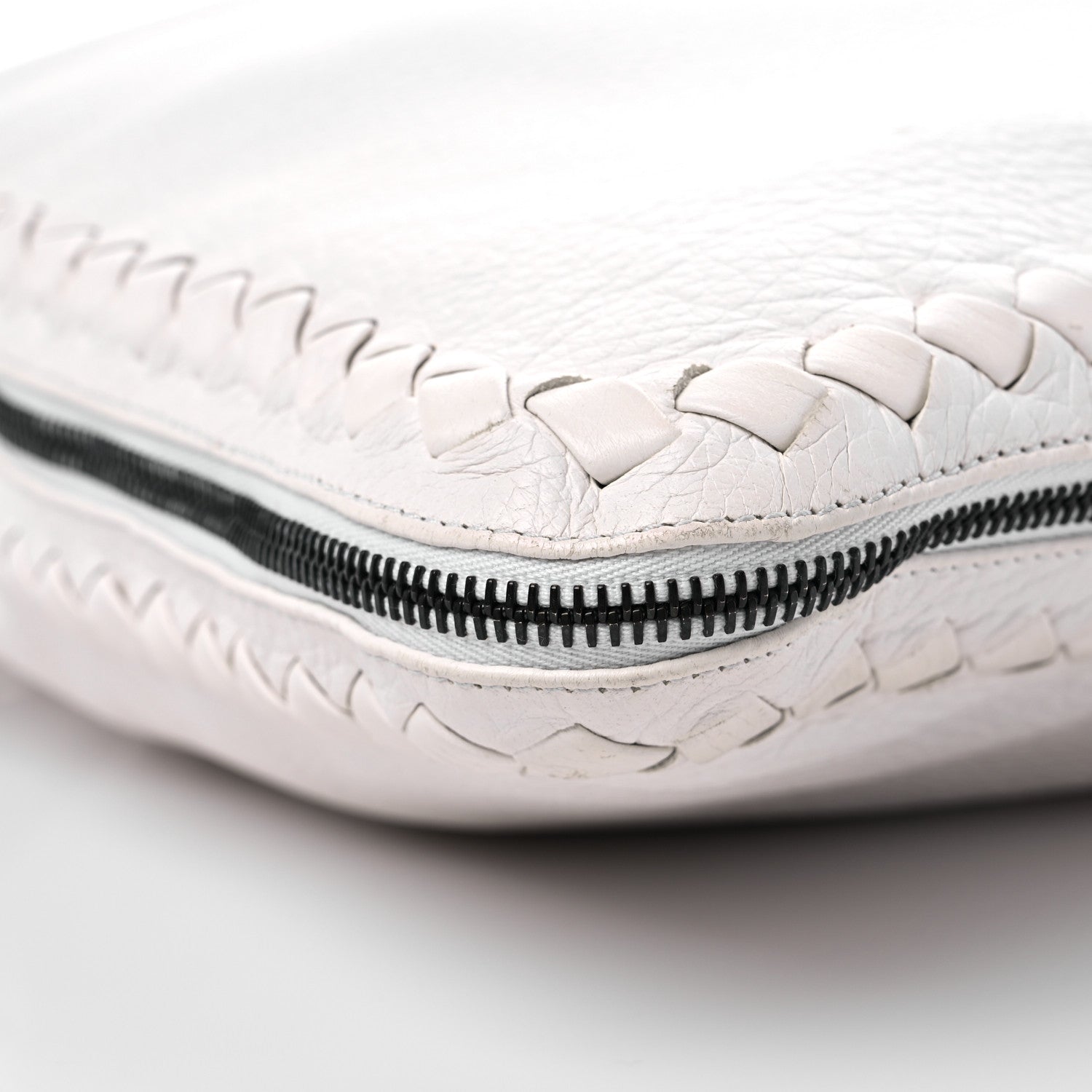 Bottega Veneta Cervo Mens Side-Zip Woven Tote White 8 of 15
